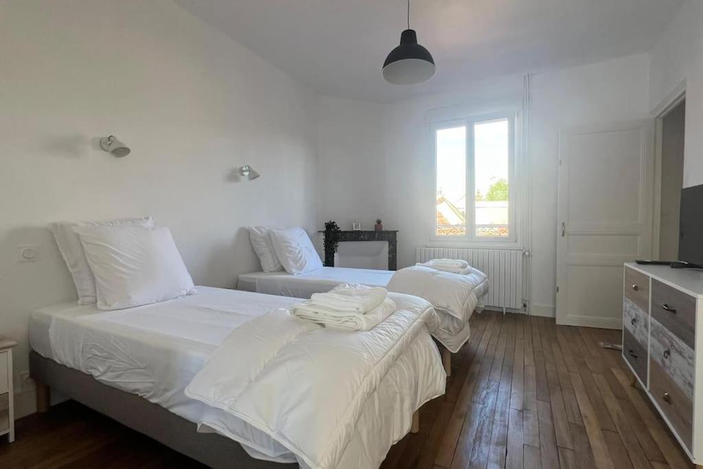 Grande Maison Tout Confort Au Coeur De Nogent Exterior foto